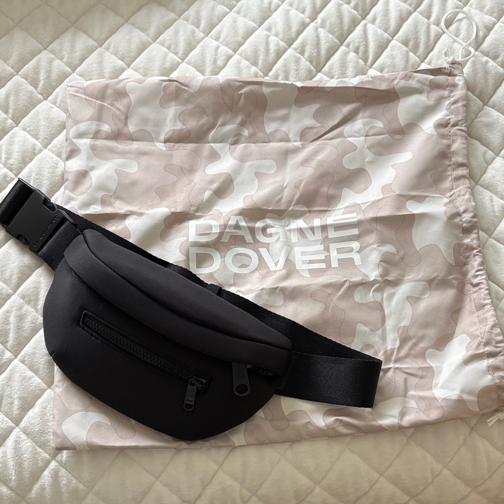 Dagne Dover Black Crossbody Bag